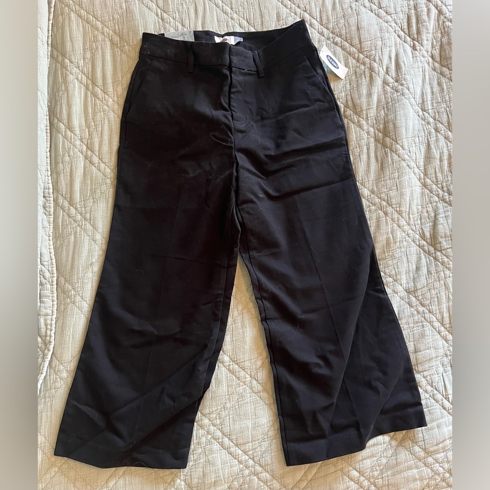 NWT Old Navy Black Cropped wide leg chino work office pants small